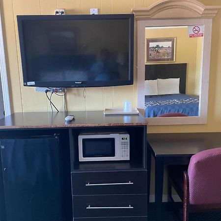 Budget Inn Monroeville Esterno foto
